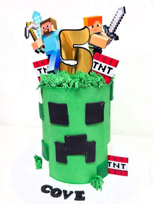 5 inches cake - Signature Cakery By Ali